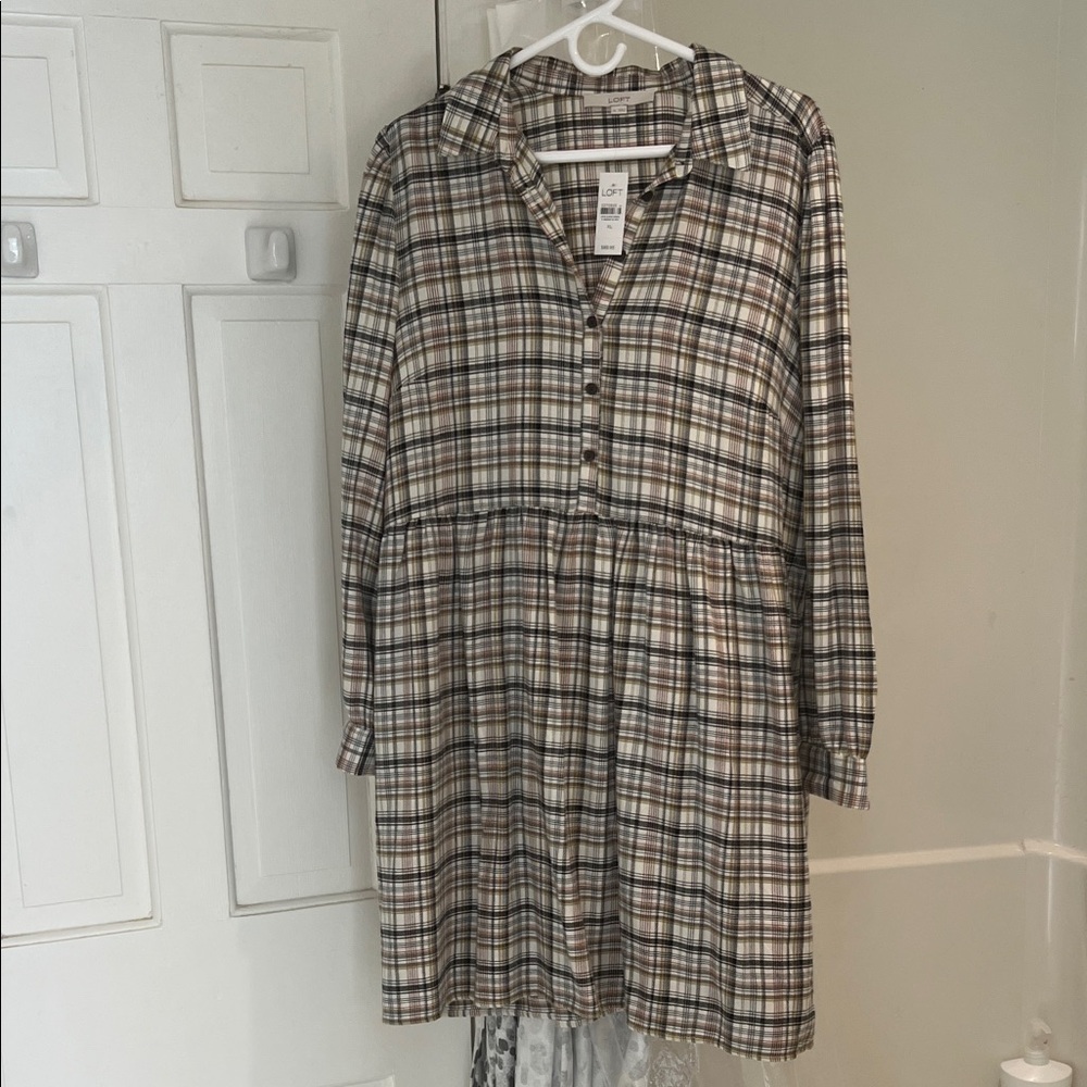 LOFT Multicolor Plaid Long Sleeve Dress